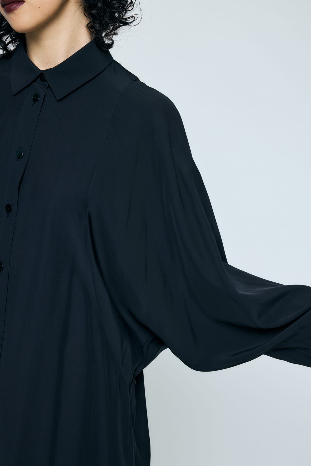 SHAPE LONG-SHIRT BLK 38