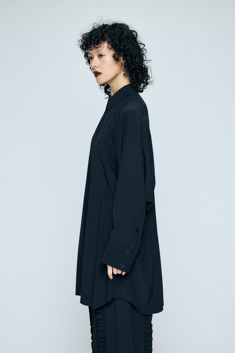 SHAPE LONG-SHIRT BLK 38