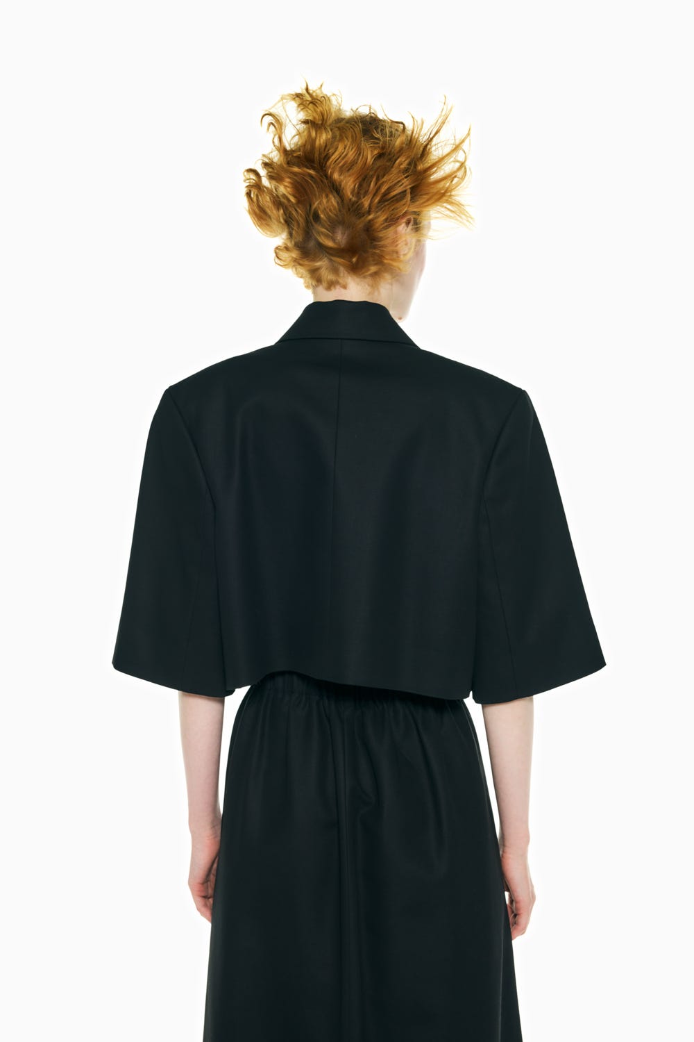 HALF-SLEEVES JACKET BLK 38