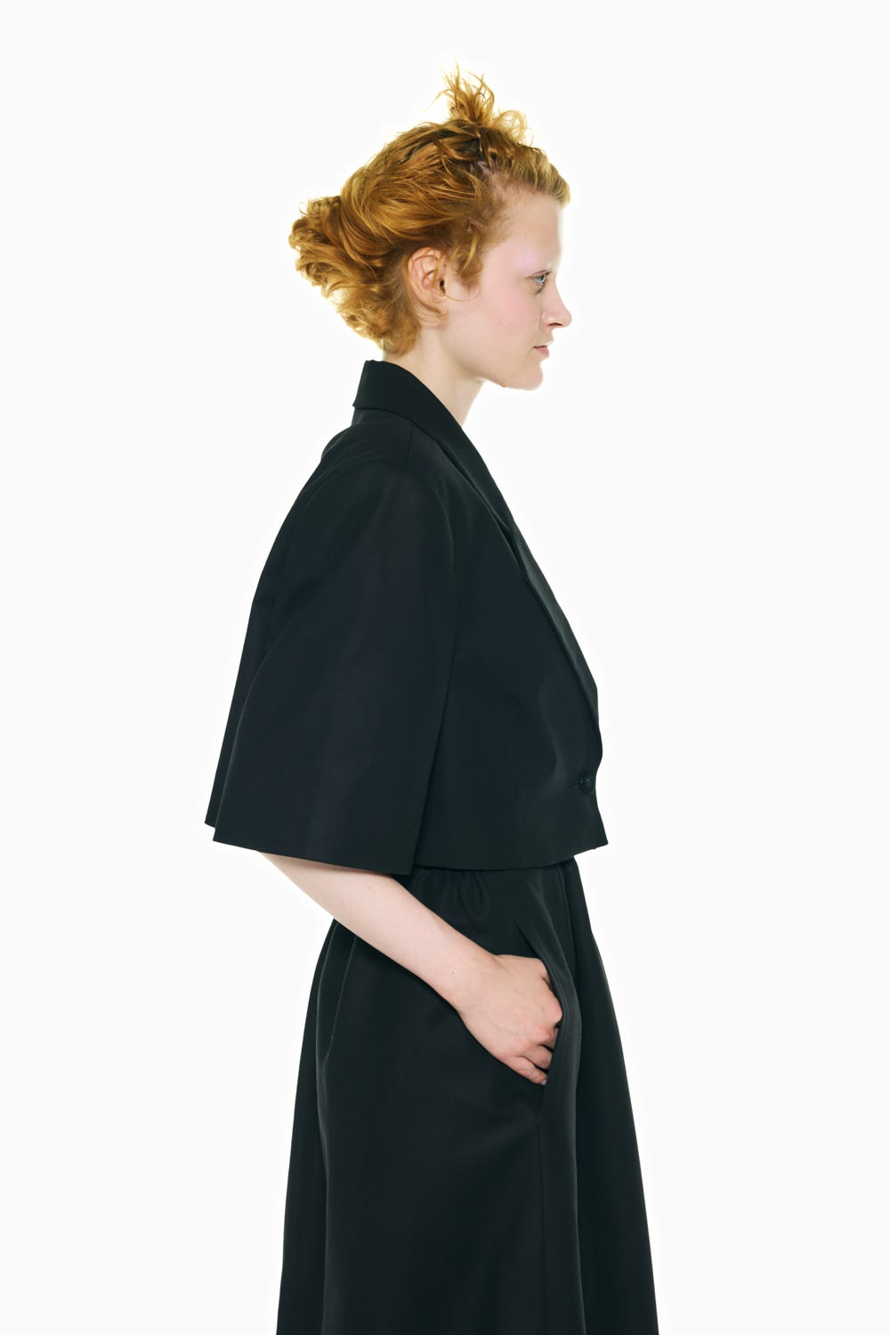 HALF-SLEEVES JACKET BLK 38