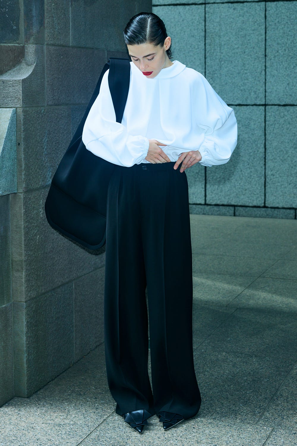 CENTER-PRESS STRAIGHT-PANTS BLK 38