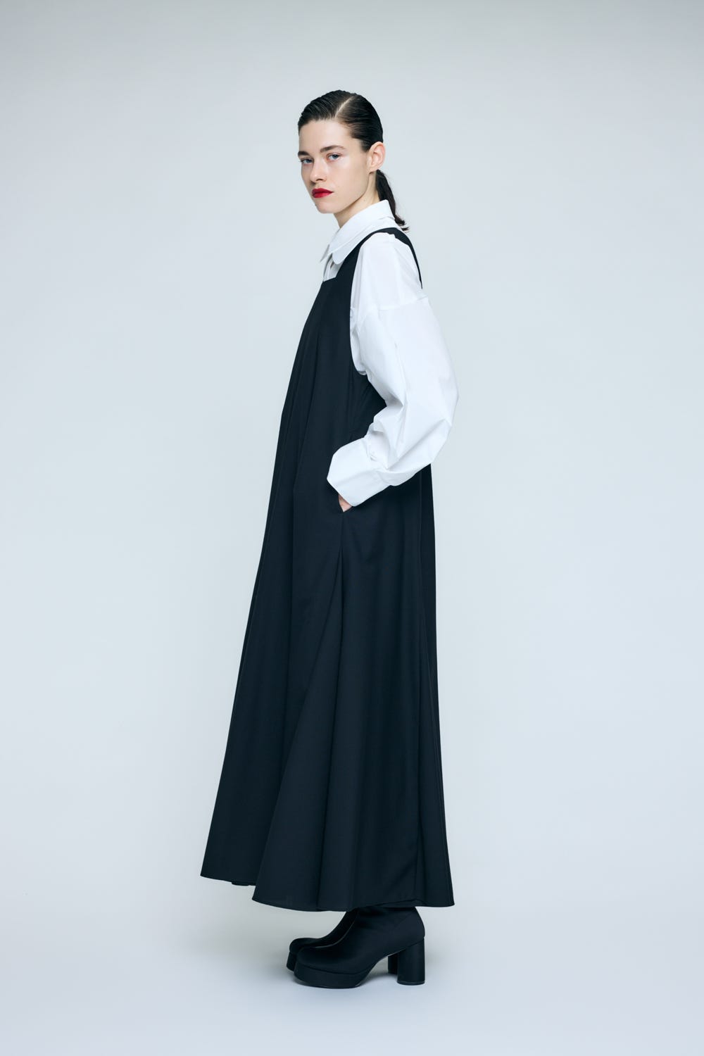 PANEL FLARE TANK-TOP DRESS BLK 38