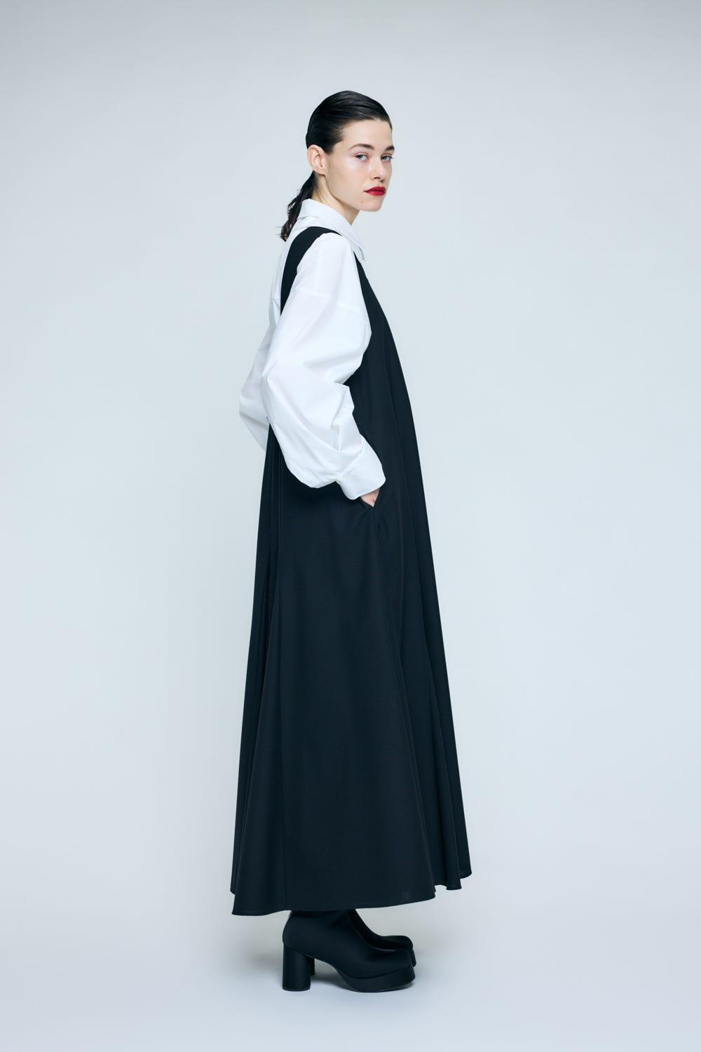 PANEL FLARE TANK-TOP DRESS BLK 38