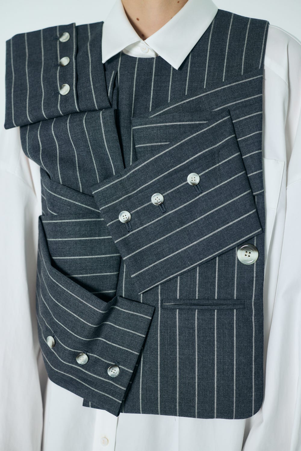 SUIT-SLEEVES VEST C.GRY 38