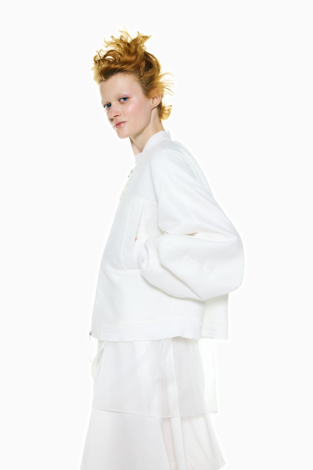 MONSTER SLEEVES BLOUSON WHT 38