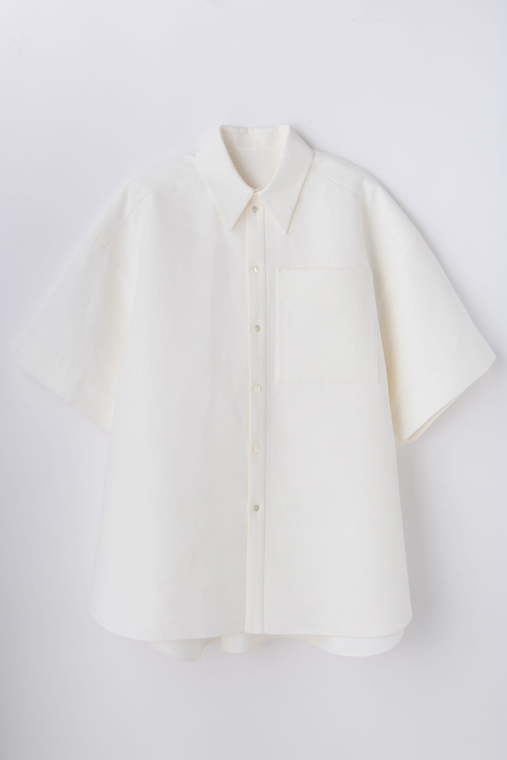 LOOSE HALF-SLEEVE SHIRT WHT 38