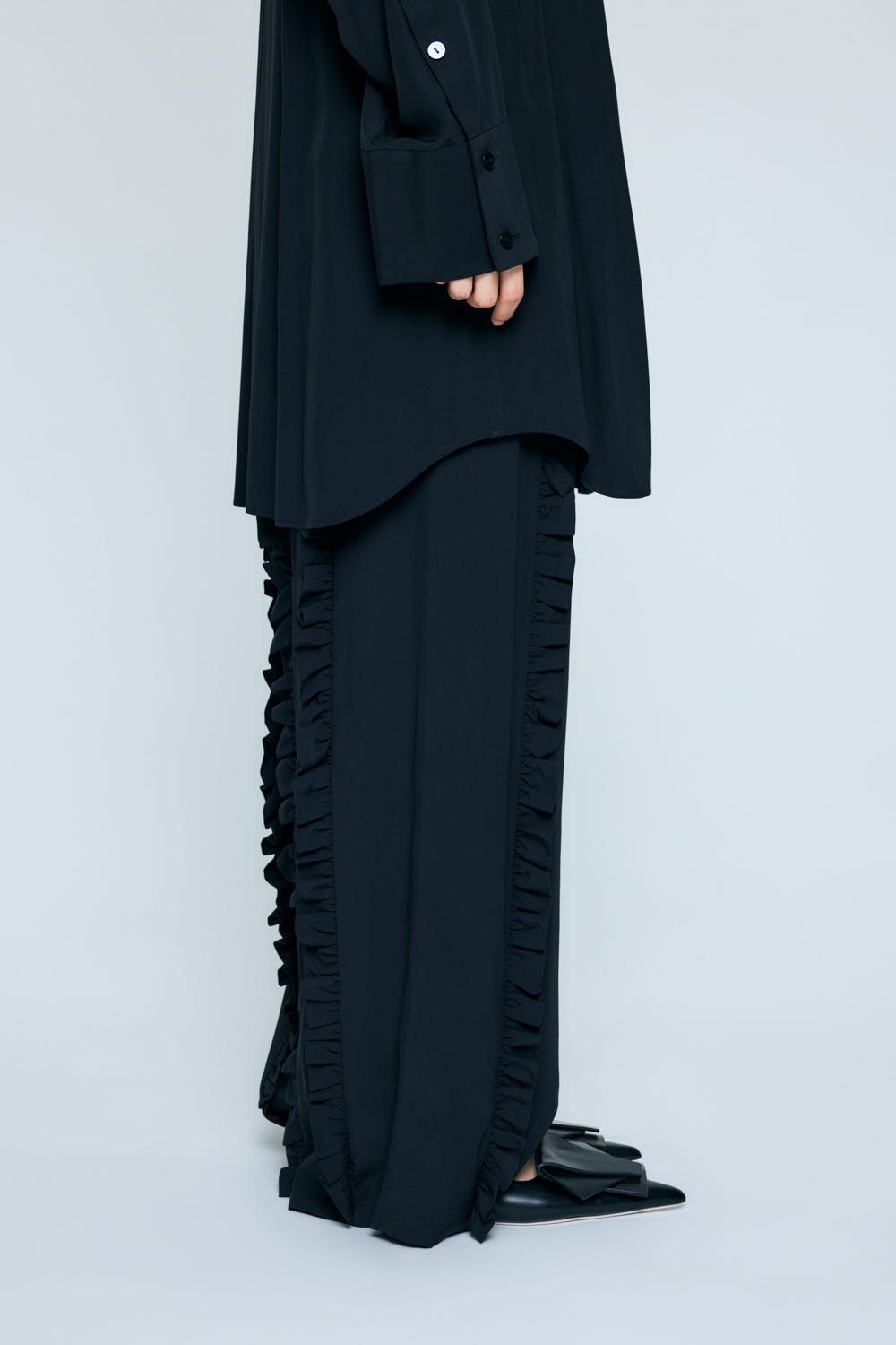 FRILL TROUSERS BLK 38