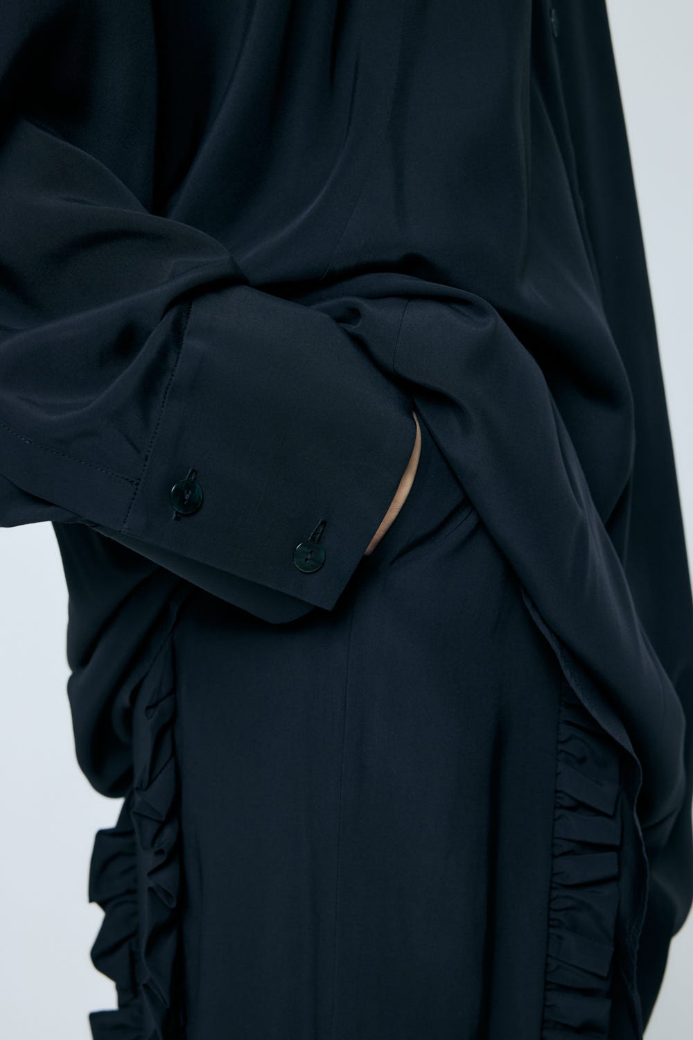 FRILL TROUSERS BLK 38