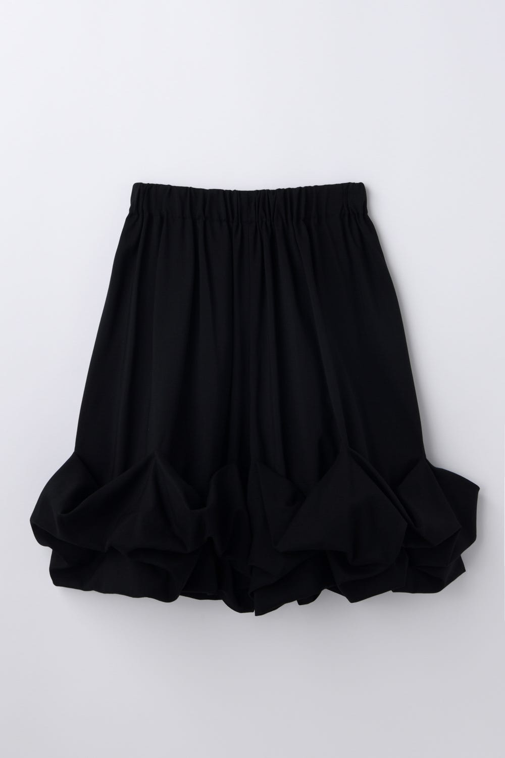 ROLL-UP DRAPE SHORT-PANTS BLK 38