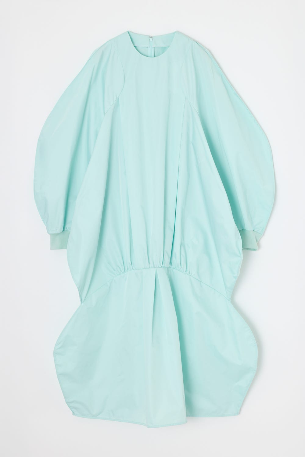 EIGHT SILHOUETTE DRESS L/MINT 38