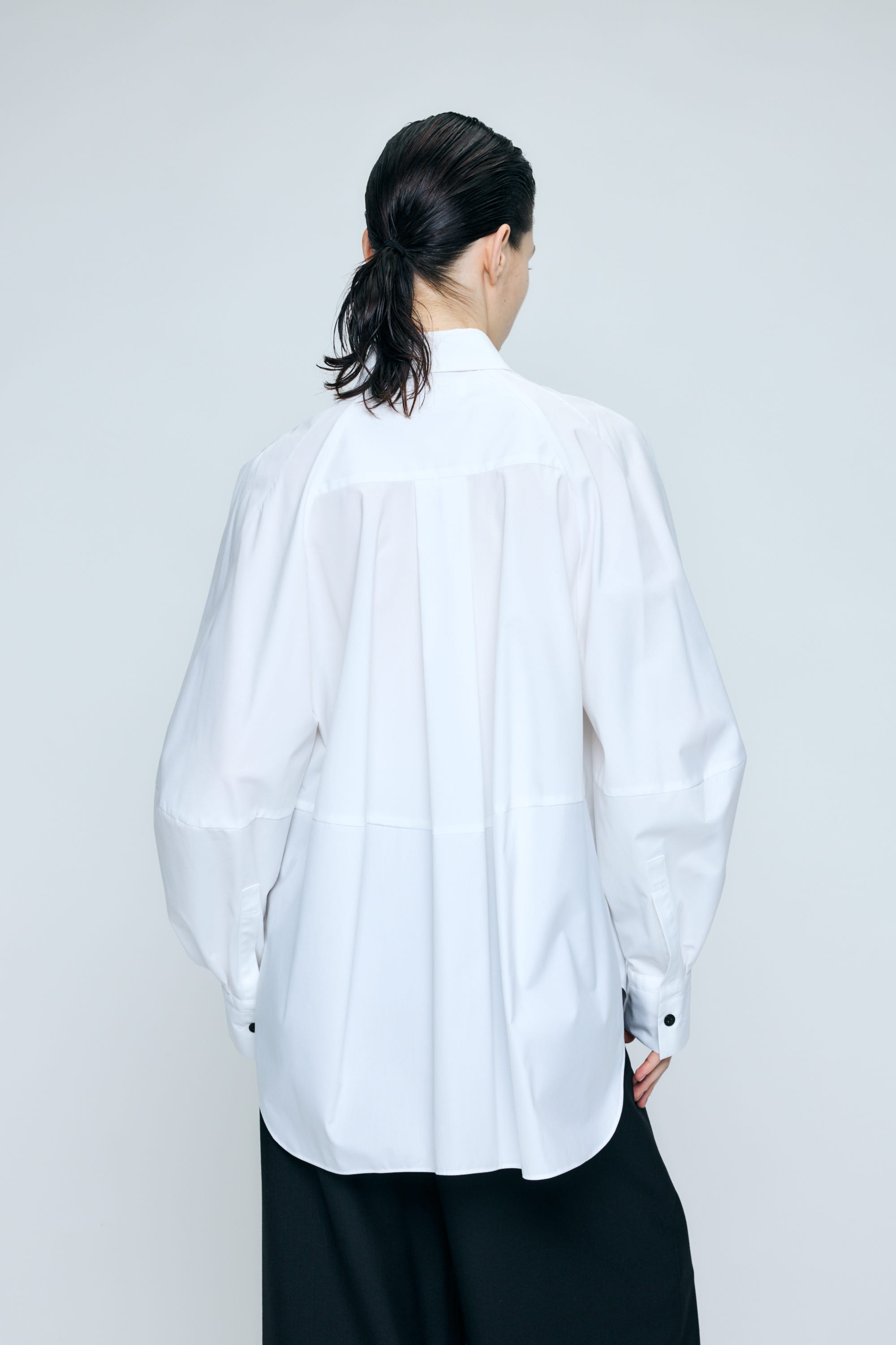 CIRCLE DORAPE SHIRT WHT 38