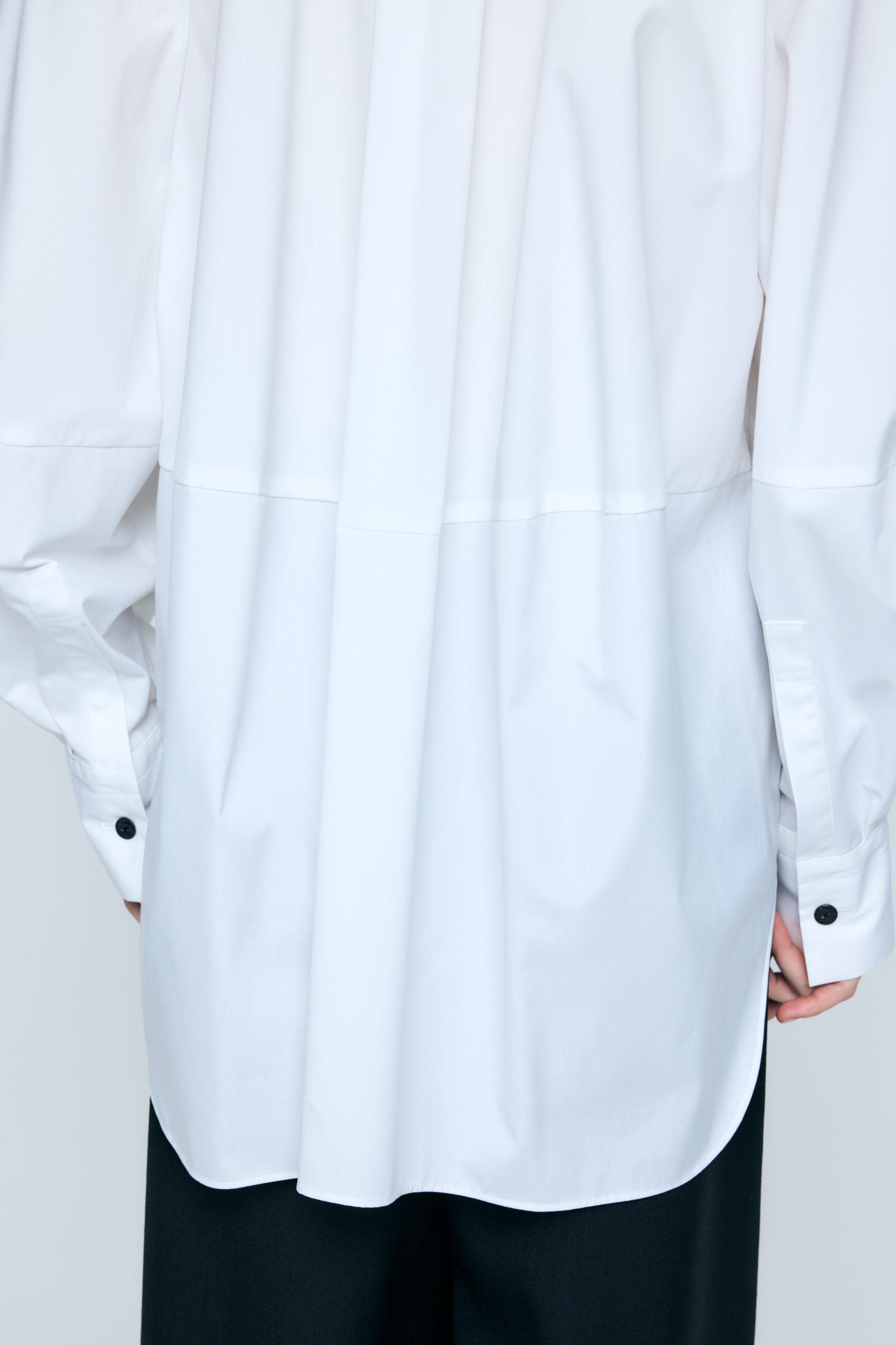 CIRCLE DORAPE SHIRT WHT 38