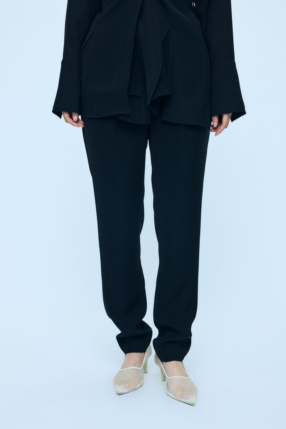 SEMI EASY POD PANTS BLK 40