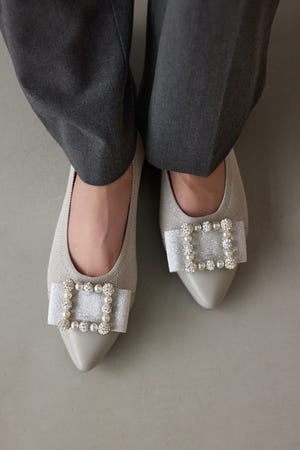 ヴァレリアニットフラット