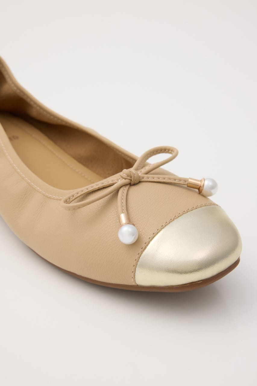 極美品　STACCATO スタッカート　フラットシューズ　リボン　金具　バレエ 極美品 STACCATO スタッカート フラットシューズ リボン 金具 バレエ