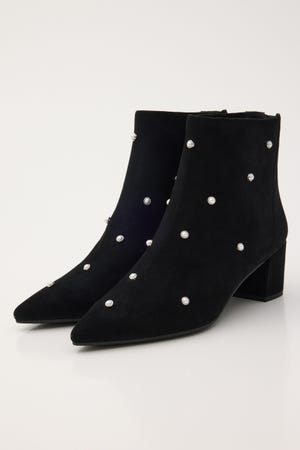 【STORY 2025年12月号掲載】アーナミニマルパールブーツ