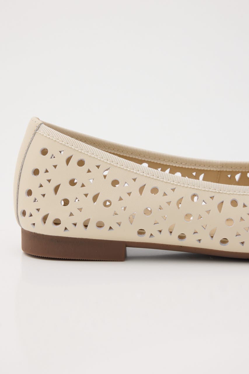 ヤムーシャドーライトフラット WHT 23.5cm