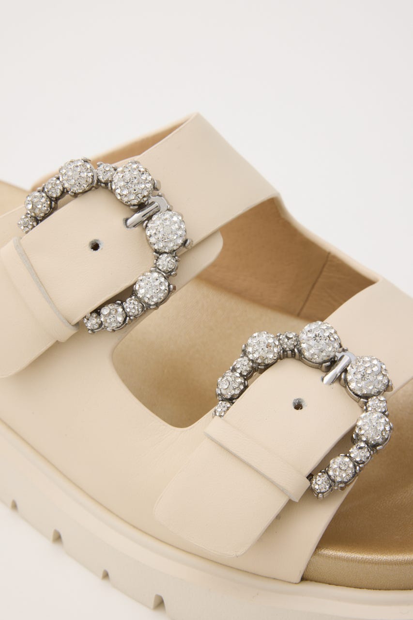 ピアスフィアコンフォートサンダル WHT 23.5cm