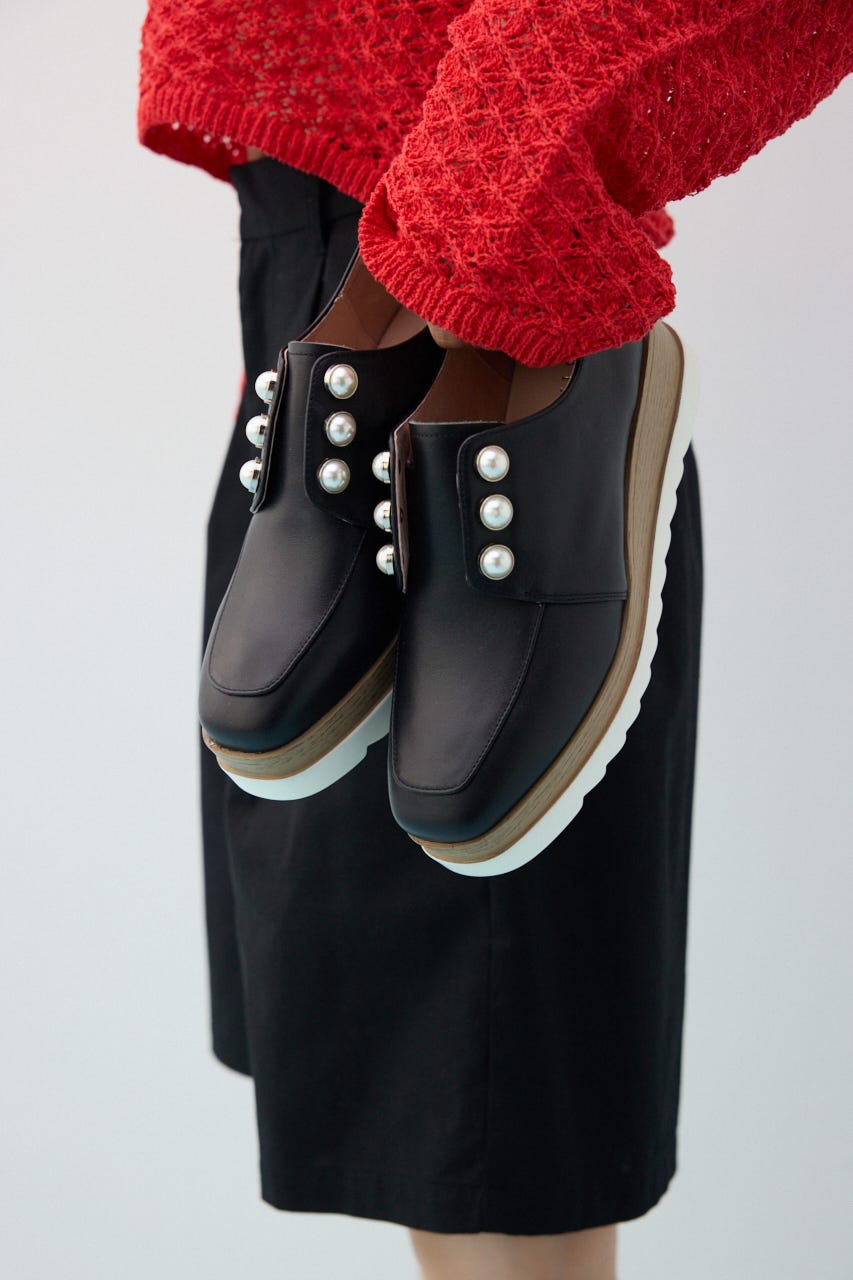 メイジーパールプラットフォーム BLK 24.5cm