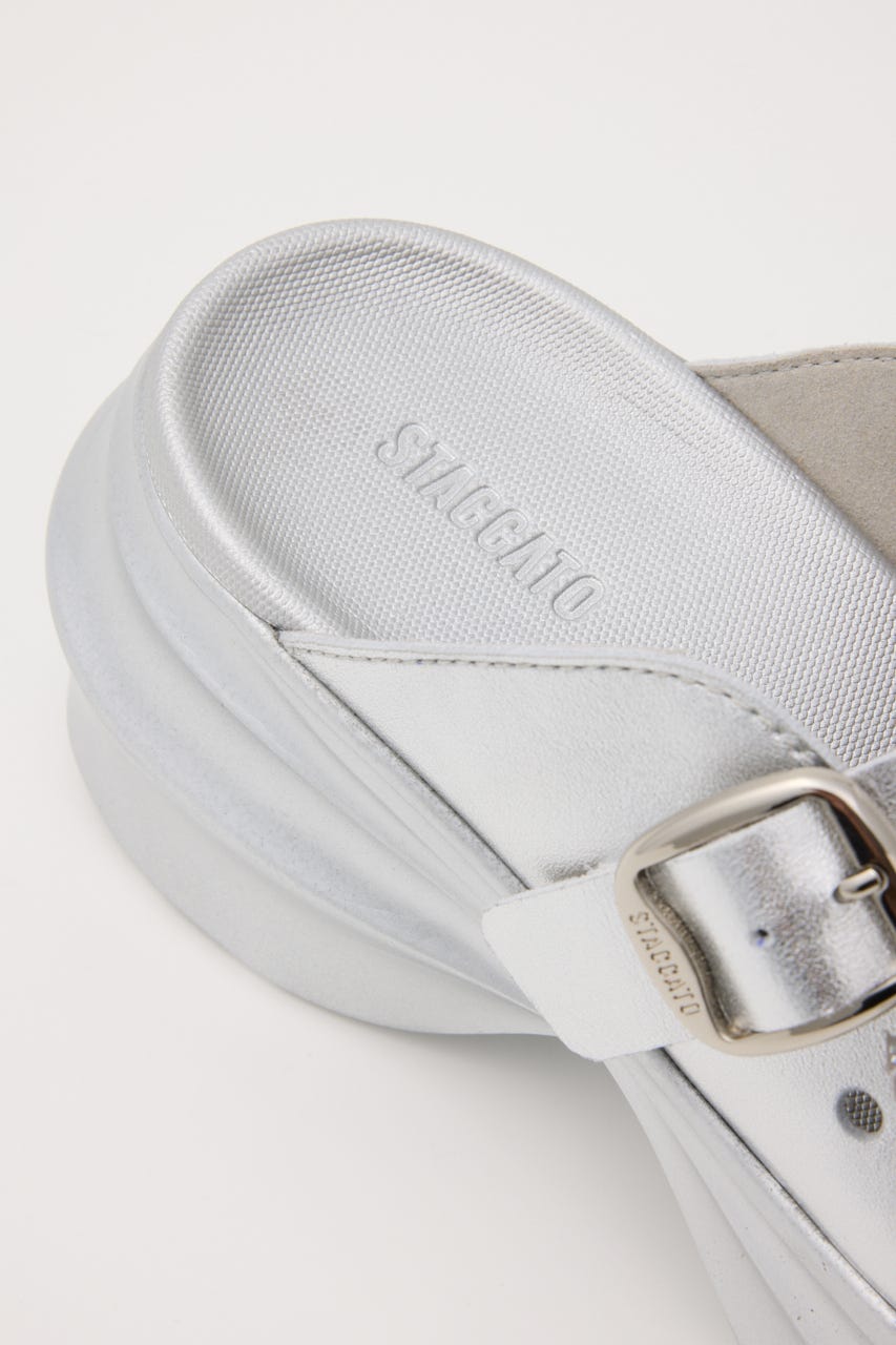 アルビジアーバンクロッグサンダル SLV 22.0cm