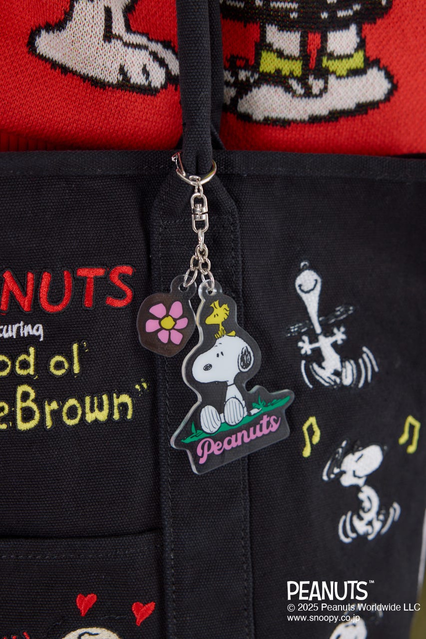 (PEANUTS)アクリルキーホルダー 柄PNK FREE