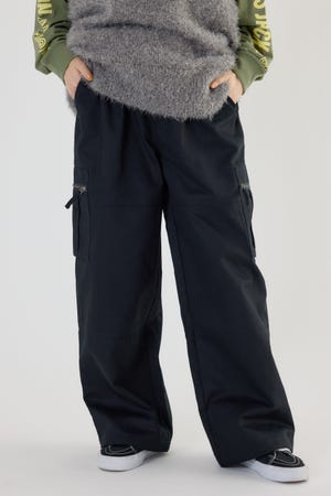 POCKET ZIP CARGOパンツ