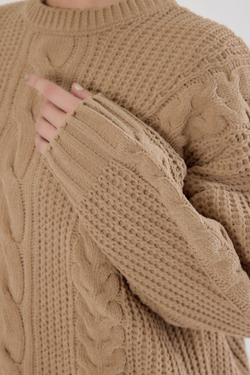 ケーブルモールニットワンピース BEG FREE