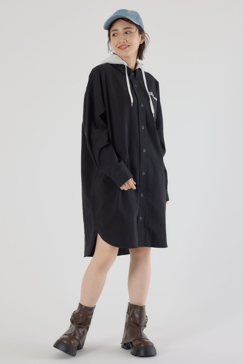 RODEO CROWNS WIDE BOWL | フード付きロゴシャツワンピース