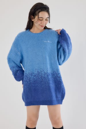 グラデーションニットワンピース