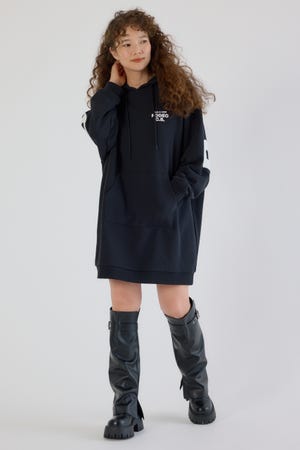 フェイクレザーパッチパーカーワンピース