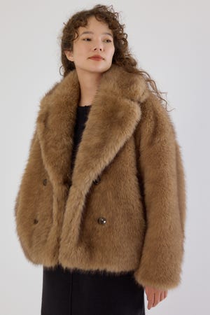 フェイクファーピーコート