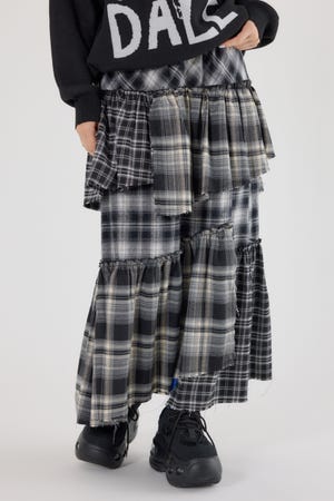 ランダムティアードチェックスカート