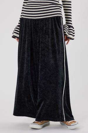 フレアバギーベロアパンツ