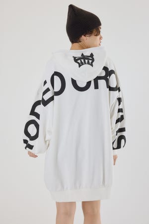 ロゴパーカーワンピース