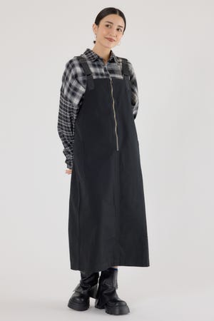 フロントジップジャンパースカート