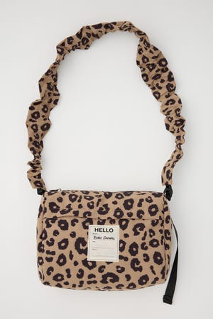 パフギャザーショルダー