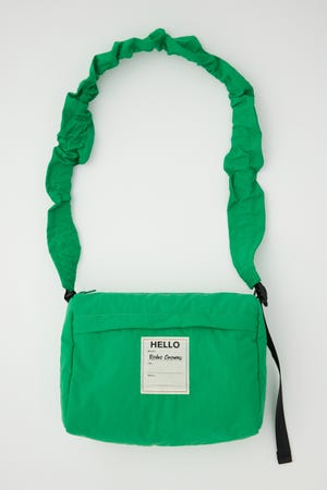 パフギャザーショルダー