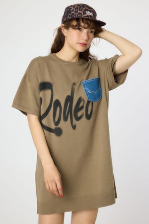 スプレーロゴニットワンピース