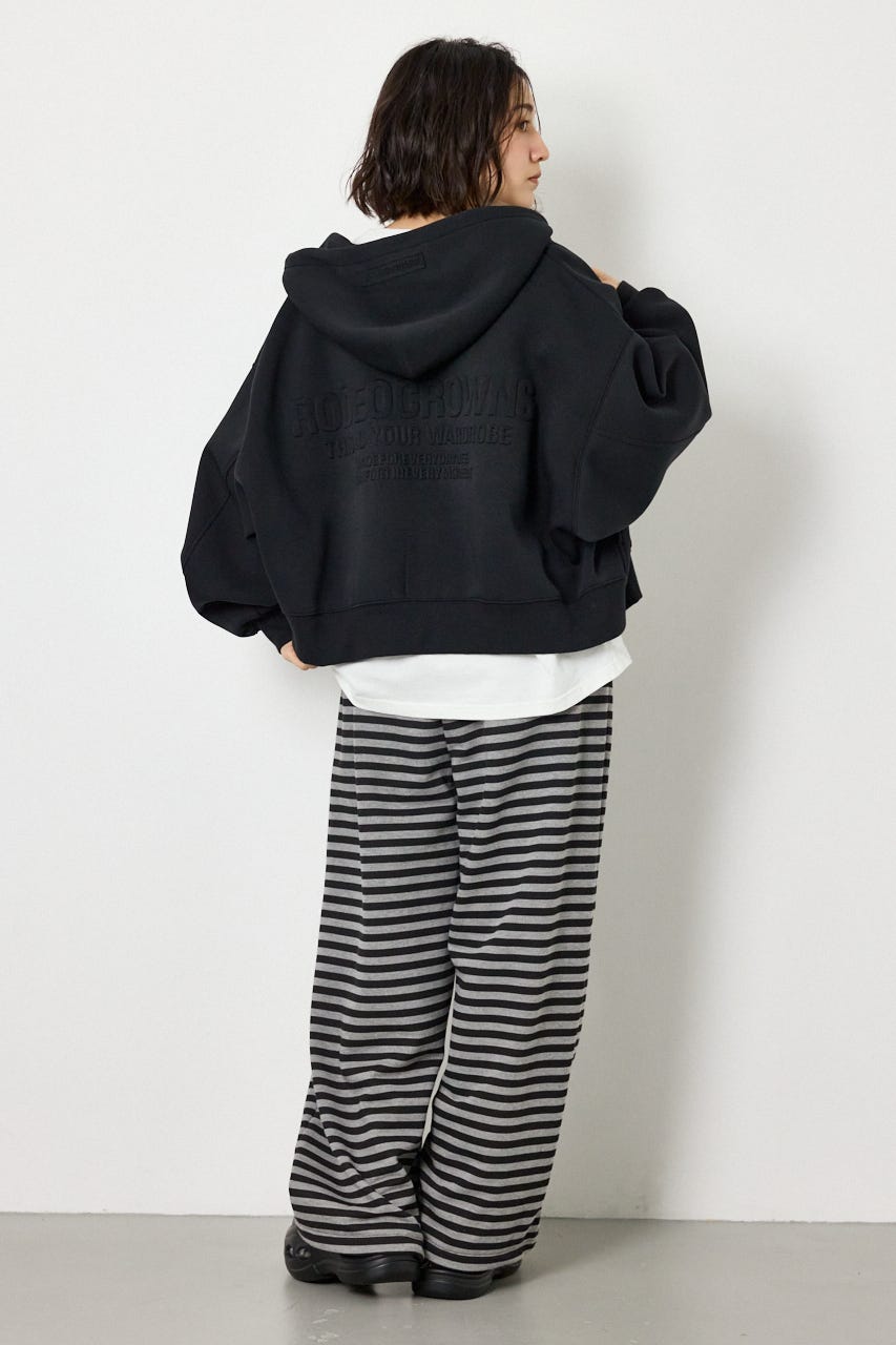 エンボス W-ZIP ショート パーカー BLK FREE