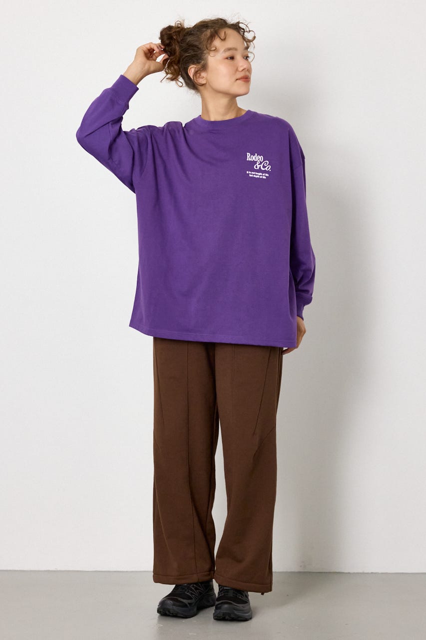 ホットフィットスタッズロゴロングTシャツ PUR FREE
