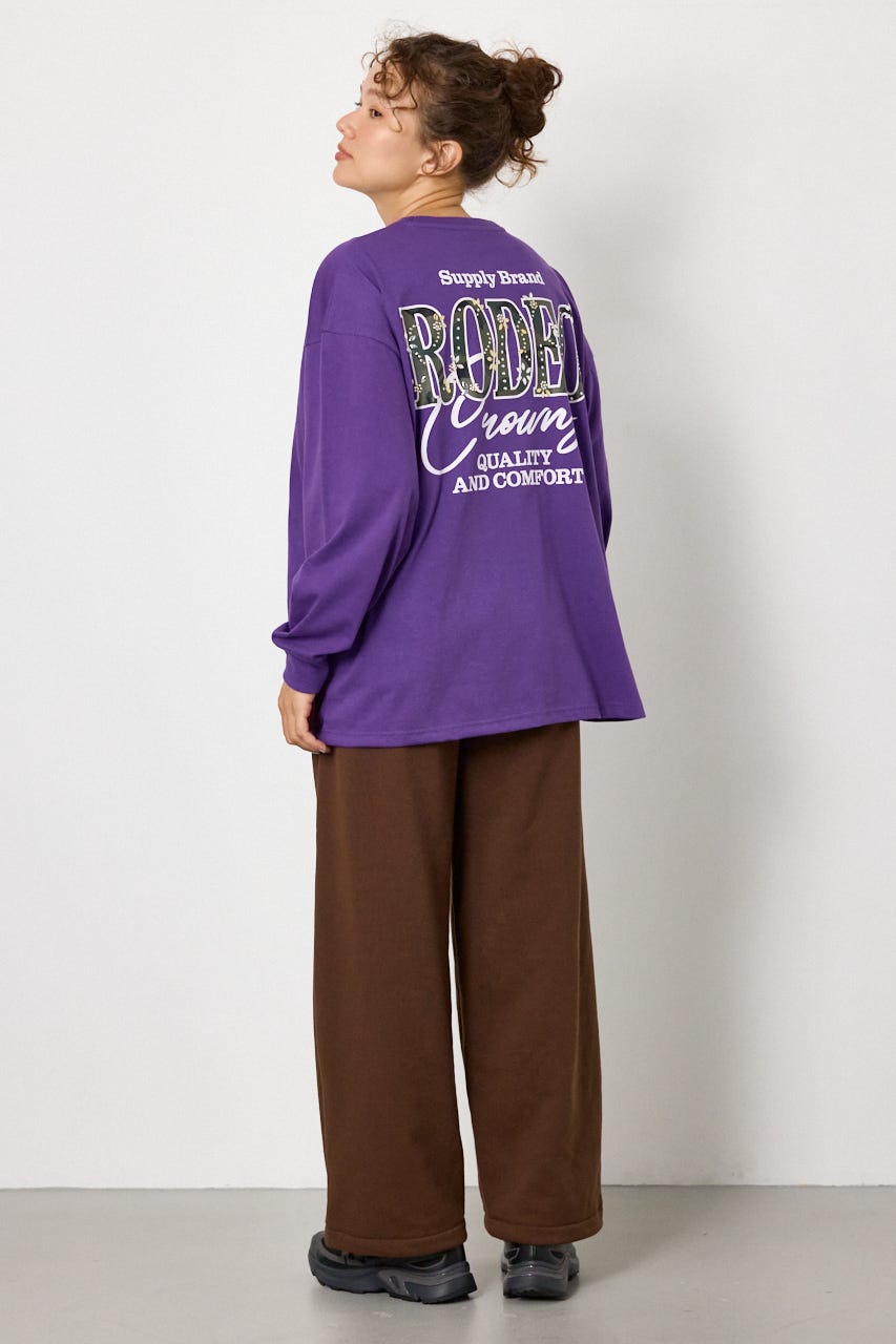 ホットフィットスタッズロゴロングTシャツ PUR FREE