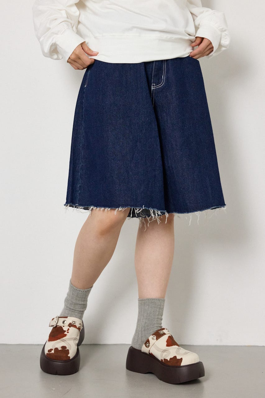 セミフレアワイドバミューダパンツ One Wash M
