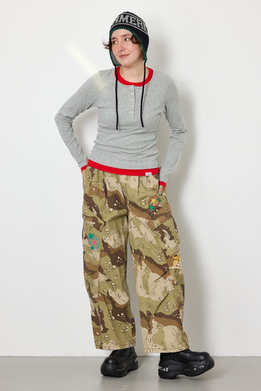 フェイクレイヤードヘンリーネックトップス T.GRY FREE