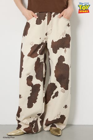 (TOY STORY)COW PATTERN パンツ