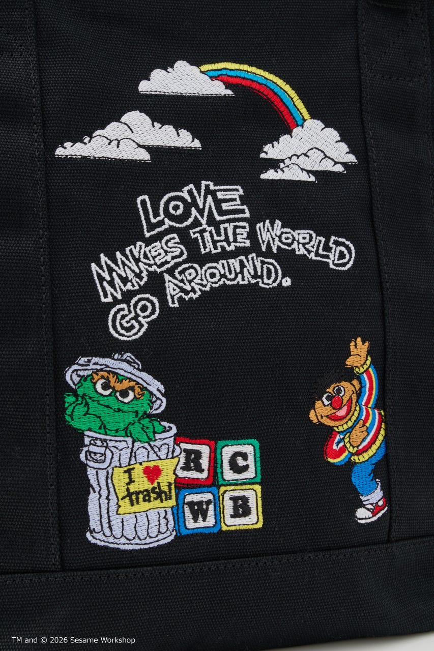 (SESAME STREET) FRIEND TOTE BLK FREE