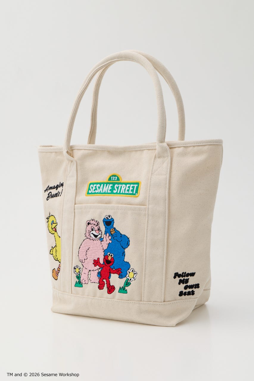 (SESAME STREET) FRIEND TOTE O/WHT FREE