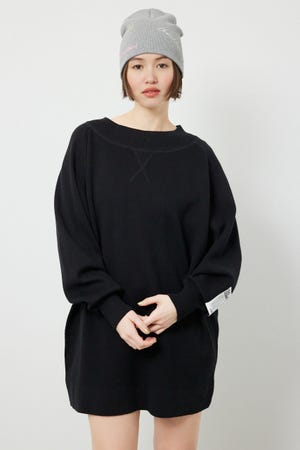 スウェットライクオフショルニットワンピース