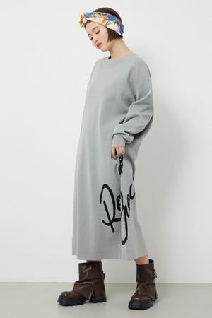 マキシロゴニットワンピース