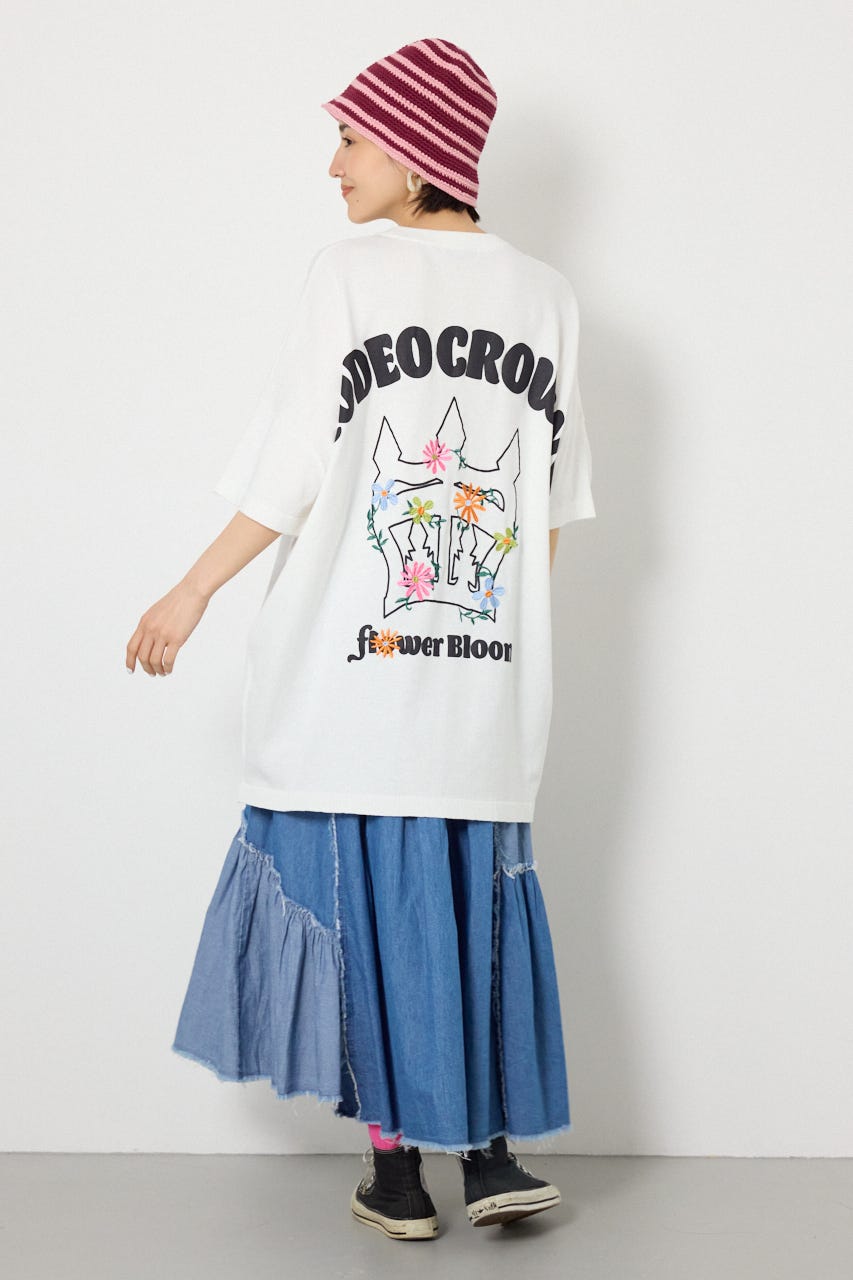 フラワークラウンニットワンピース O/WHT FREE