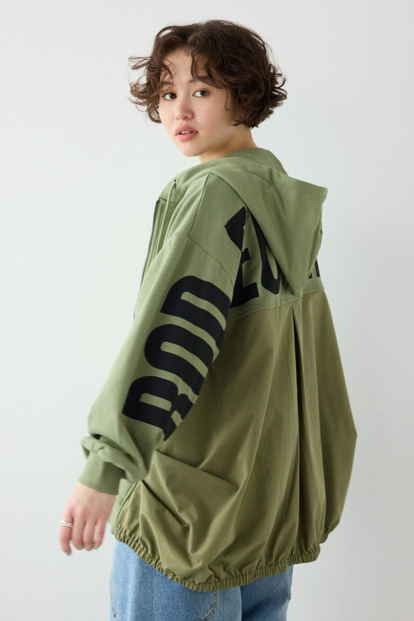 【SS先行アイテム】ドッキングロゴZIPパーカー KHA FREE